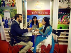 Nhiều chùm tour và ưu đãi của Cholontourist tại hội chợ VITM