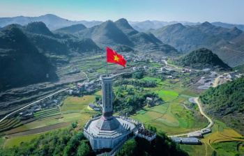  Hà Nội - Hà Giang – Đồng Văn – Nho Quế